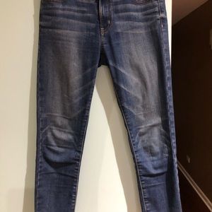 American Eagle Outfitters Hi Rise Crop Super Stretch Jeans Size 2